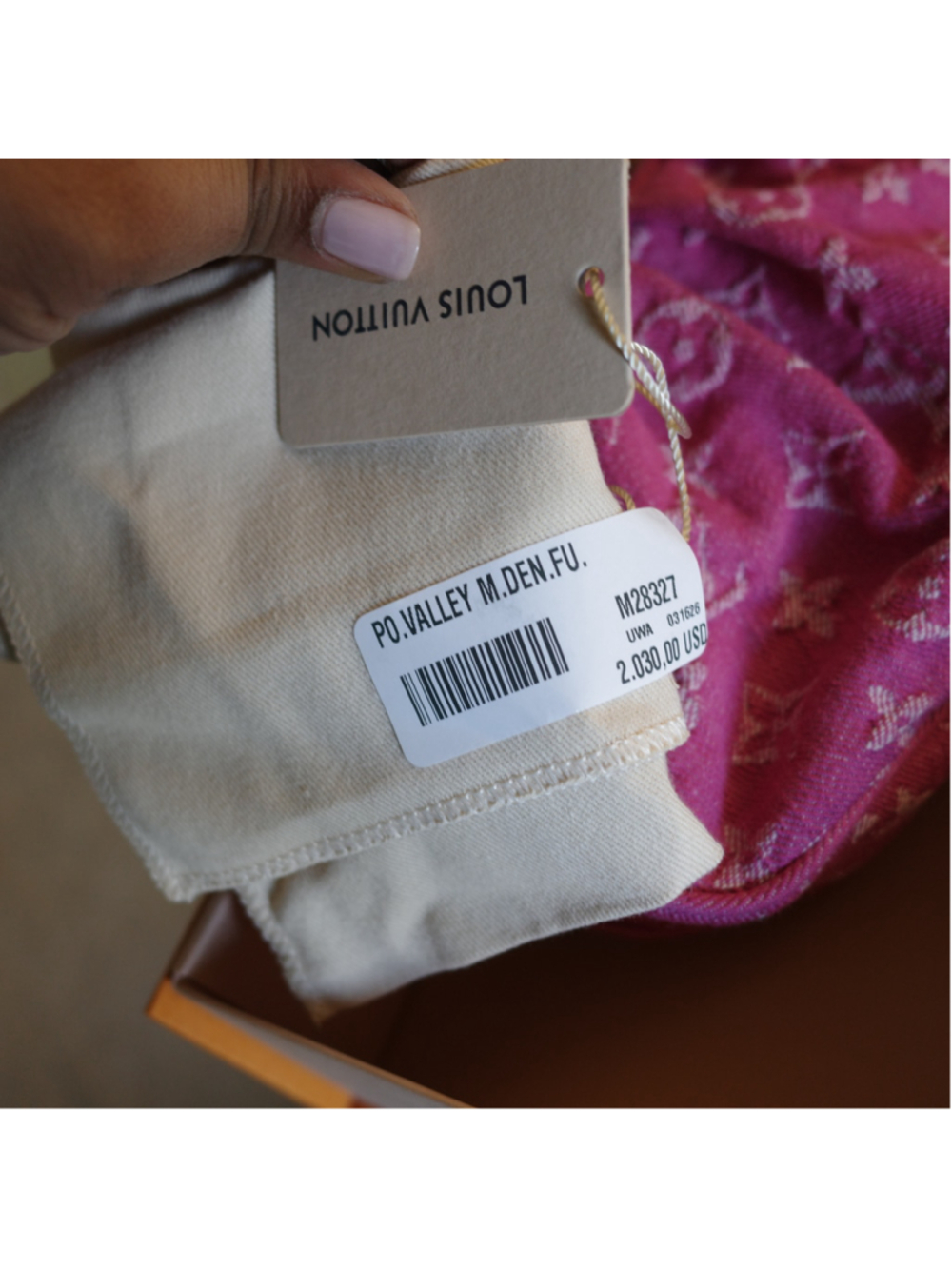 Louis Vuitton Pochette Valley Pink Fuschia Denim EXCELLENT - Picture 6 of 16